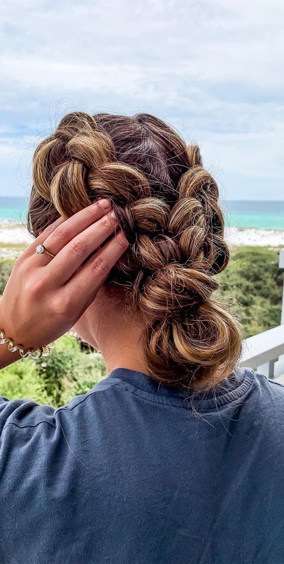 45 Cute Hairstyles for Summer & Beach Days : Beach Braids