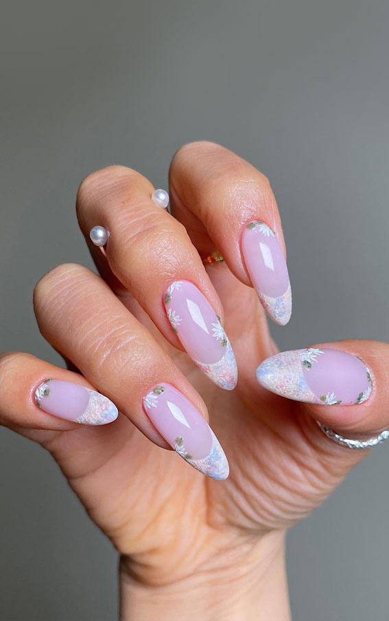 52 Cute Floral Nail Art Designs : White Floral & French Textured Nails