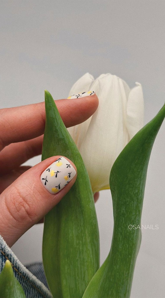 52 Cute Floral Nail Art Designs : Yellow Tulips