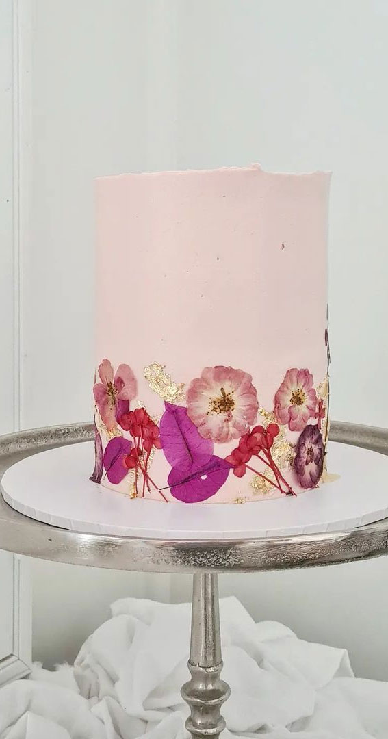 33 Edible Flower Cakes That’re Simple But Outstanding : Blush Pink Cake