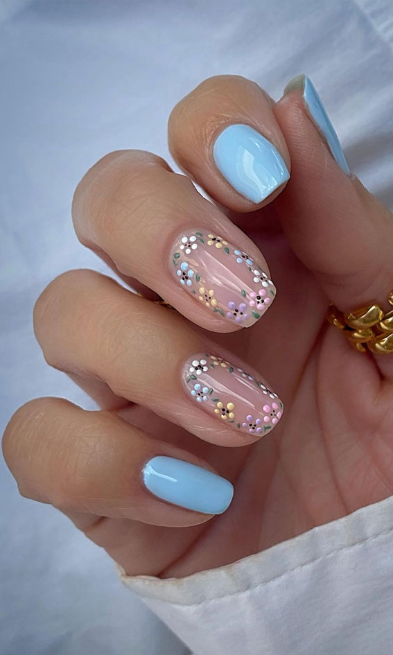 53 Pretty Flower Nail Designs for Every Season & Mood - Glowsly