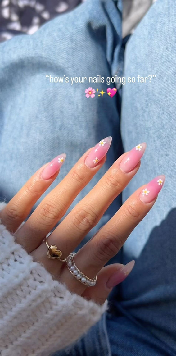 52 Cute Floral Nail Art Designs : Ombre Pink & Floral Nails