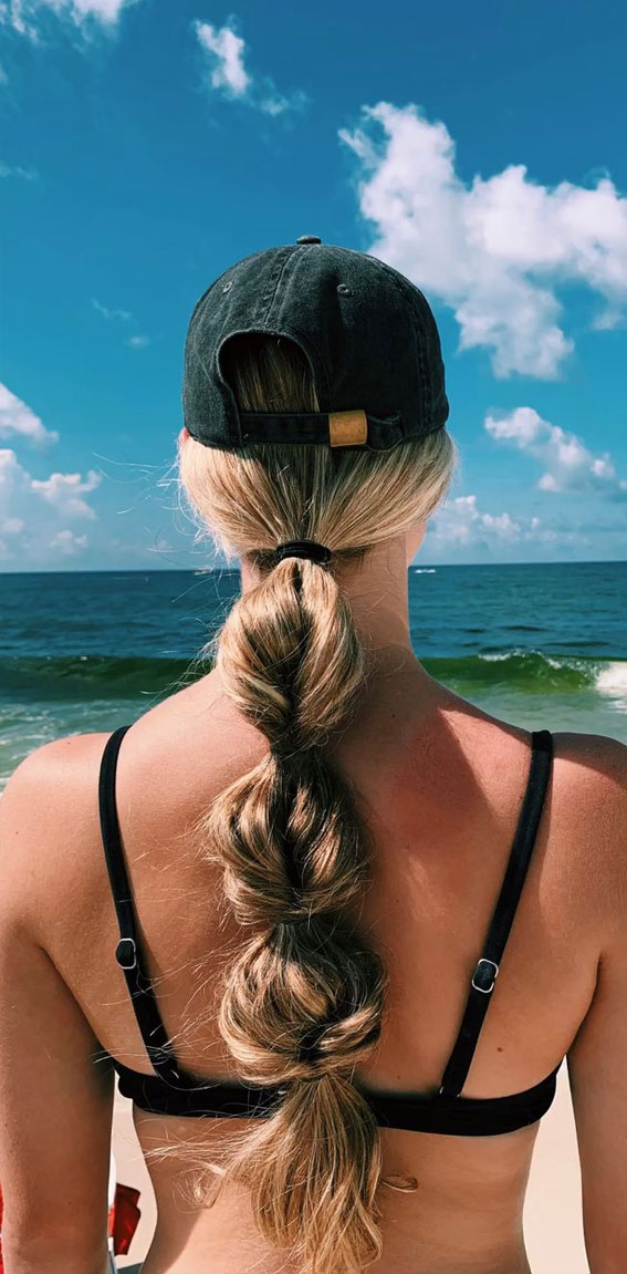 45 Cute Hairstyles for Summer & Beach Days : Cute Bubble Braid