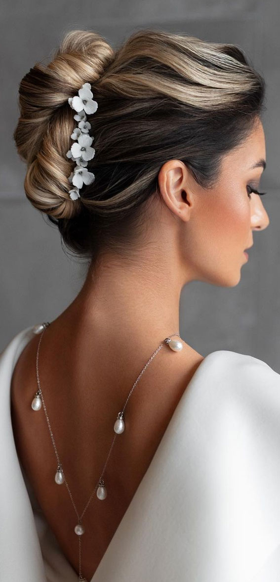 Tutorial: Modern French Twist for Prom | All Things Hair US