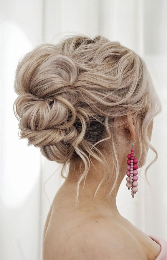 Creative Updo Hairstyles for Every Occasion - Salon of Classic Autosmith