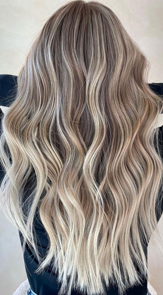 50 Cute Summer Hair Colours : Toasted Almond Blonde