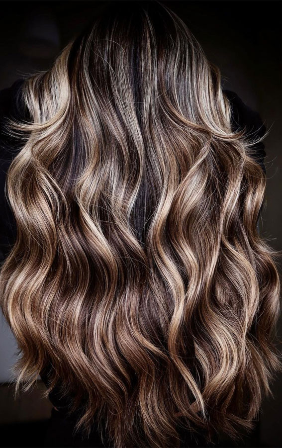 57 Cute Hair Colours and Hairstyles : Honey Glazed Bronde