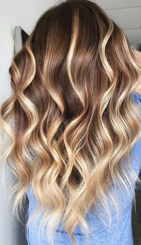 57 Cute Hair Colours and Hairstyles : Snickerdoodle Cookie Balayage