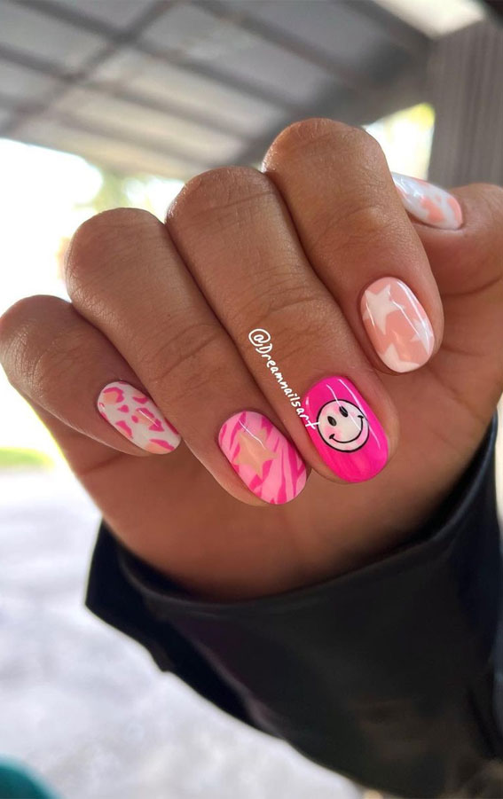 50+ Cute Summer Nails for 2023 : Pick n Mix Peach & Pink