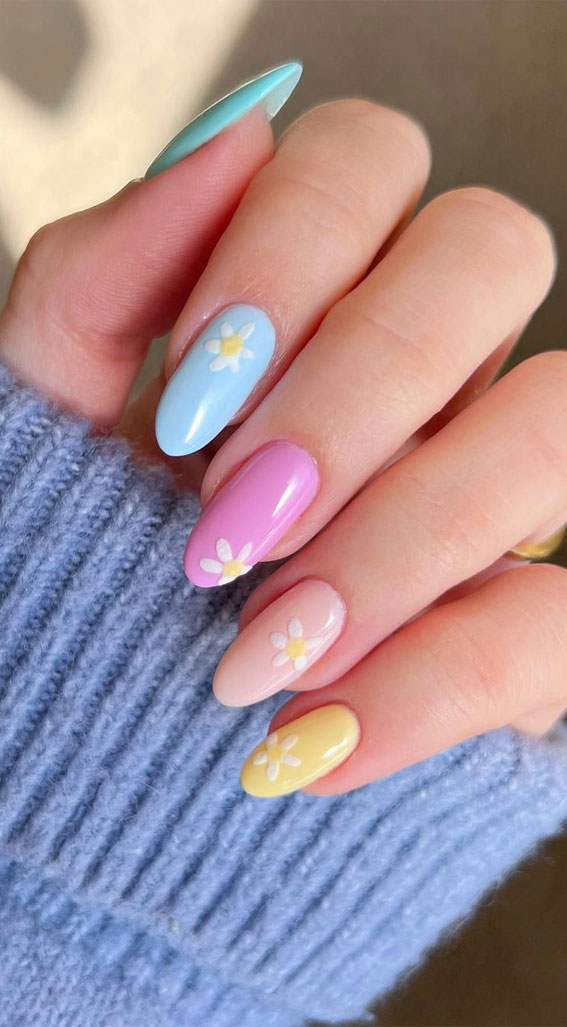 25 Attractive Cute Spring Nails art and designs for 2023 - Social Ornament