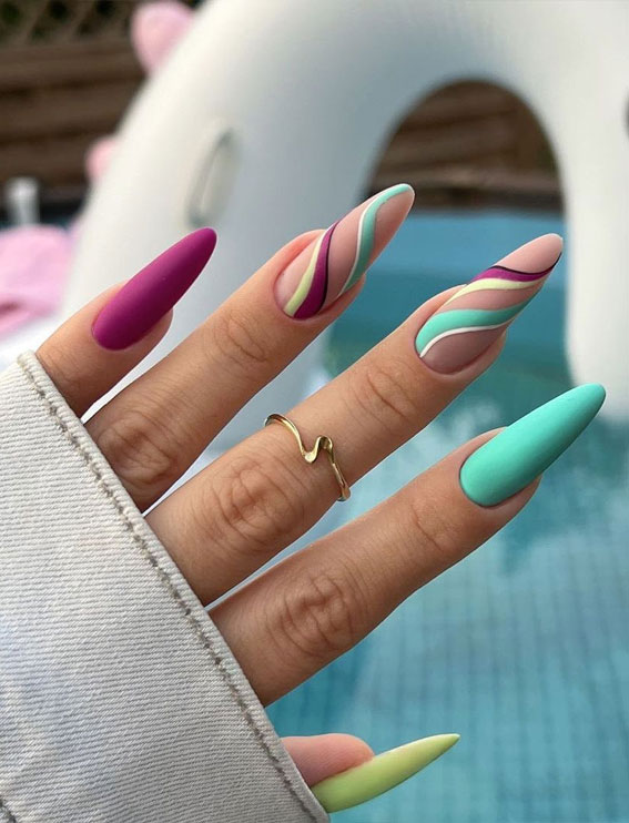 Cute Spring Nails To Inspire You : Mint & Plum Combo