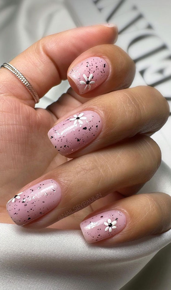Cute Spring Nails To Inspire You : Speckled + Floral
