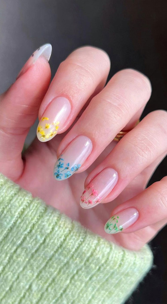 Cute Spring Nails To Inspire You : Mix n Match Colour Flower Tips