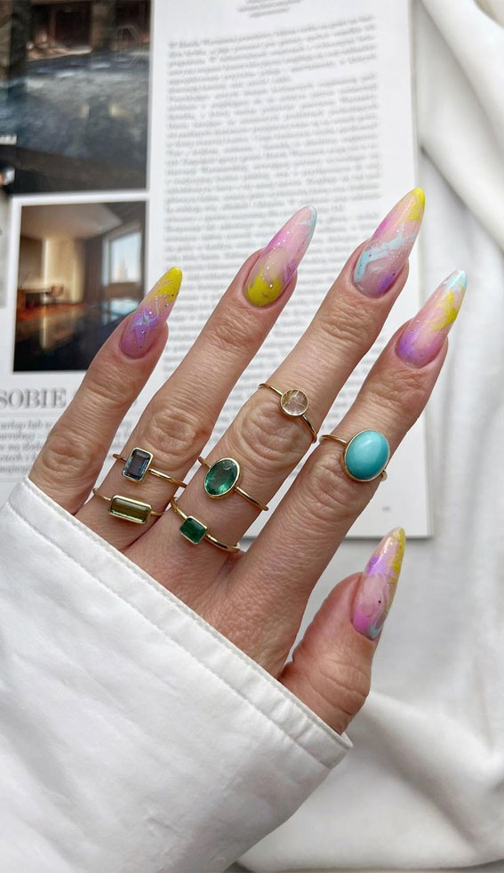 50+ Cute Summer Nails for 2023 : Ombre Purple & Yellow