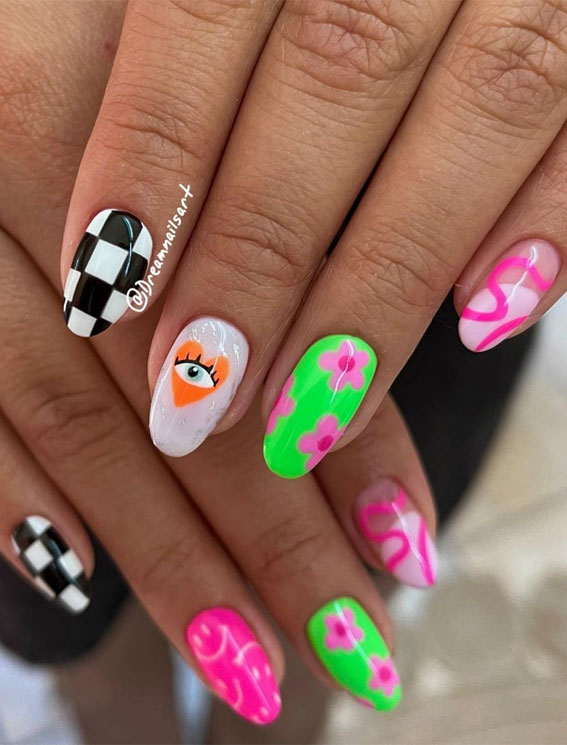 50+ Cute Summer Nails for 2023 : Bright Green, Black & Pink