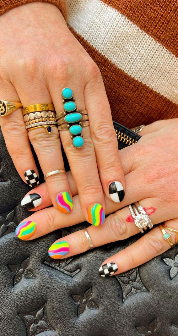 50+ Cute Summer Nails for 2023 : Colourful Swirl + Black Checker Board