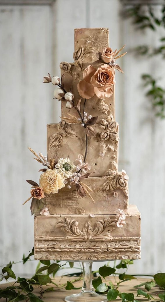 Beautiful 50+ Wedding Cakes to Suit Different Styles : Antique Gold Tone Cake