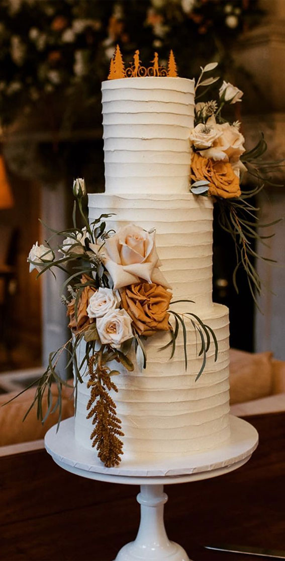 Beautiful 50+ Wedding Cakes to Suit Different Styles : Vegan Cake + Toffee Coloured Roses