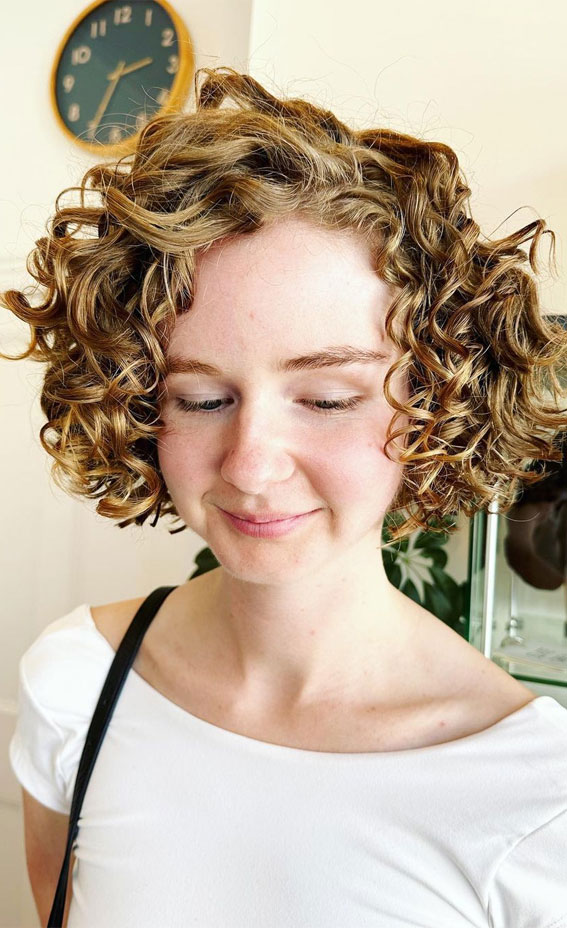 The Best Ways To Style Short Curly Hair – Voluflex
