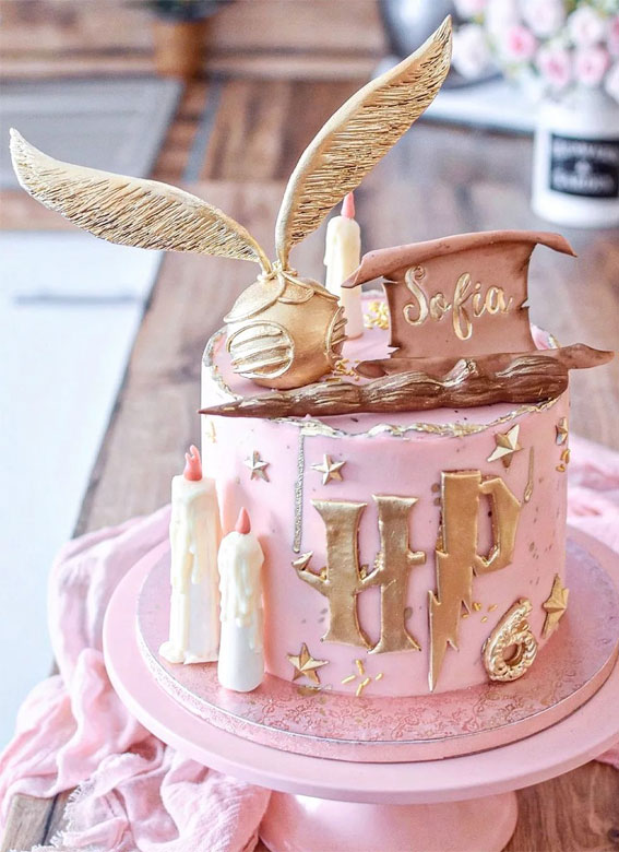 40 The Magical Harry Potter Cake Ideas : Pink and Gold Harry Potter Cake