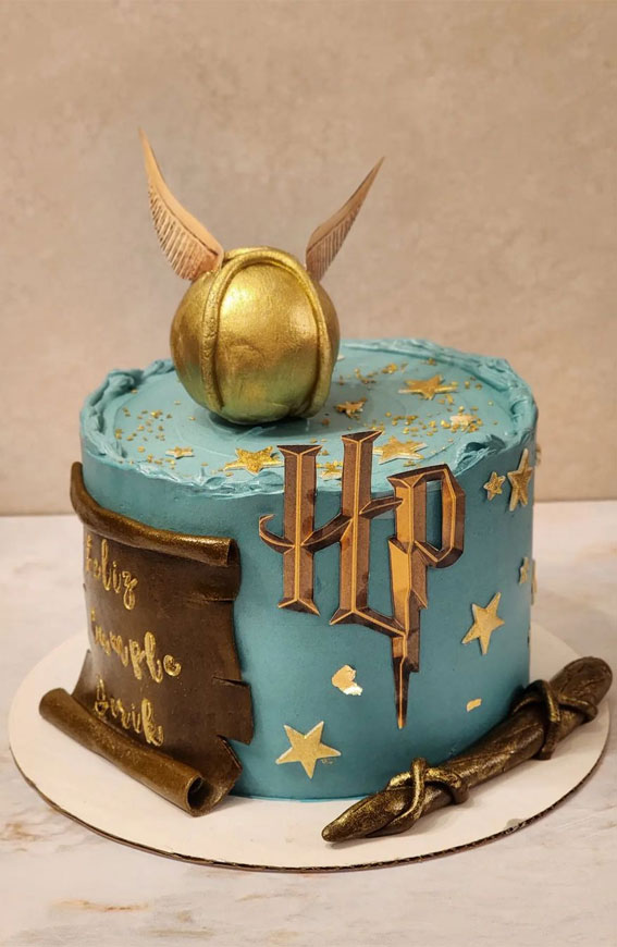 40 The Magical Harry Potter Cake Ideas : Dusty Blue Cake