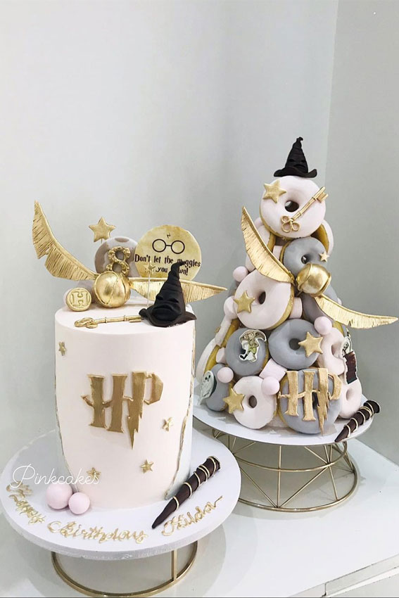 40 The Magical Harry Potter Cake Ideas : White Harry Potter Cake & Donut Tower