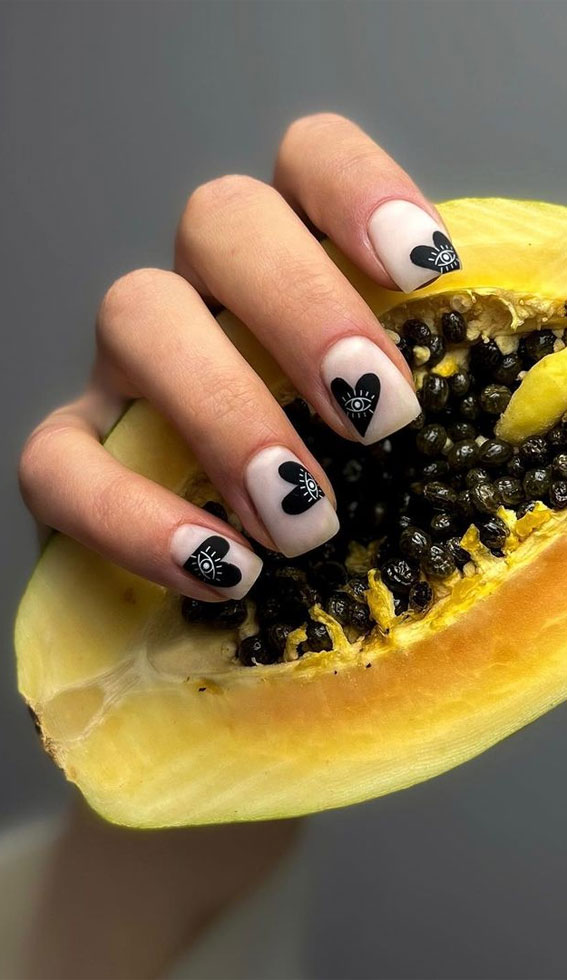 50+ Fresh Summer Nail Designs : Black Heart Nails