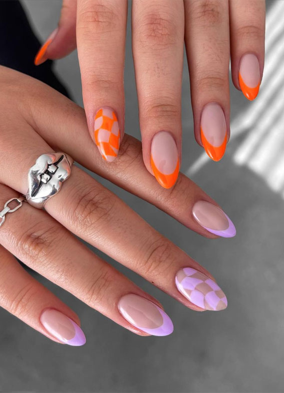 50+ Fresh Summer Nail Designs : Wavy Checkered Nails