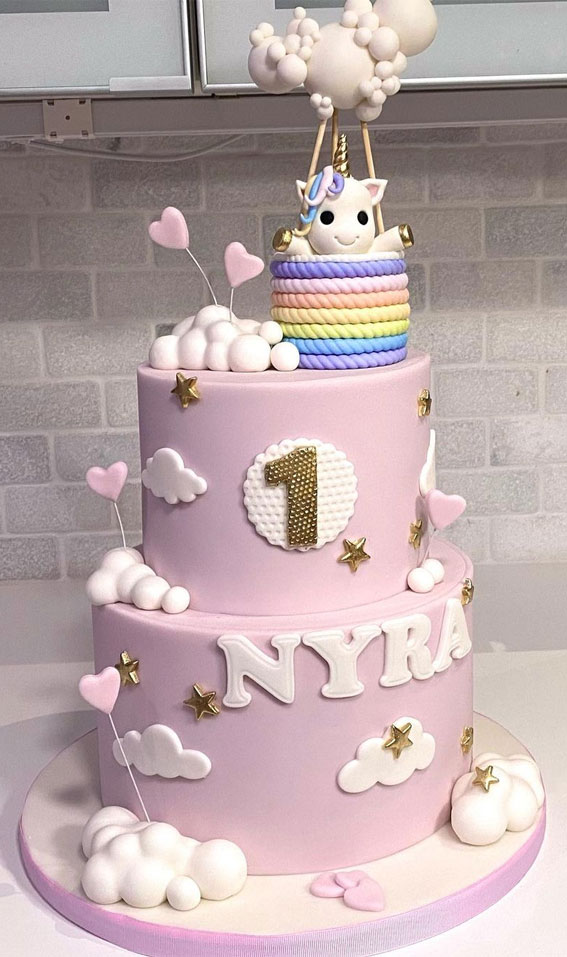 45 Cake Ideas to Remember for Baby’s First Milestone : Unicorn and hot air balloon cake