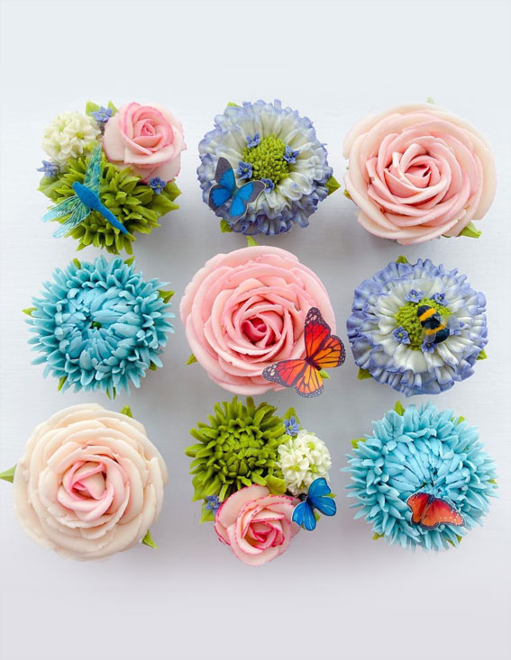 40 Sweet Temptations Irresistible Cupcake Creations : Bee, Butterfly, Dragonfly & Floral Cupcake