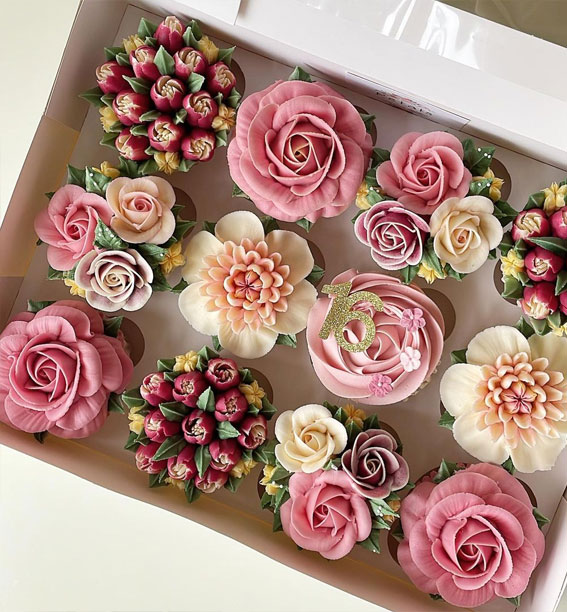 40 Sweet Temptations Irresistible Cupcake Creations : Sweet 16th Cupcakes