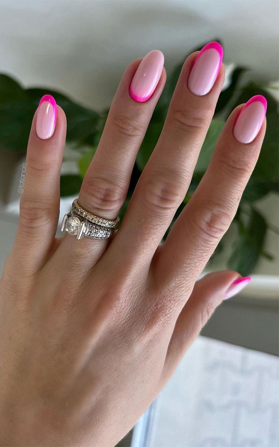 Indulge in the Classic Elegance of French Nails : Reverse French + Pink Tips