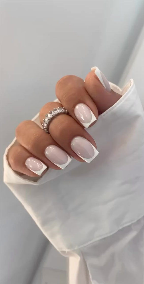 Indulge in the Classic Elegance of French Nails : Classic White Frenchies