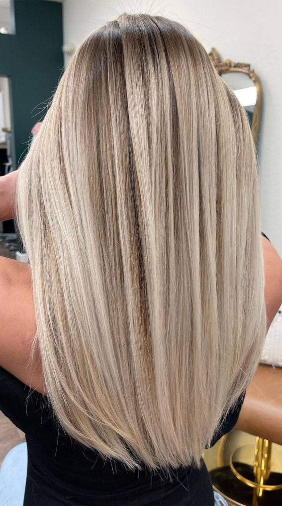 Breathtaking Balayage Hair Colour Ideas : Straight Blonde Balayage