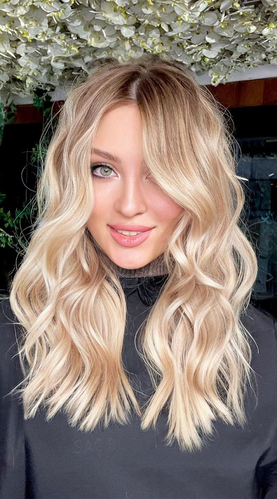 Sophisticated Hair Colour Ideas for a Chic Look : Expensive Blonde