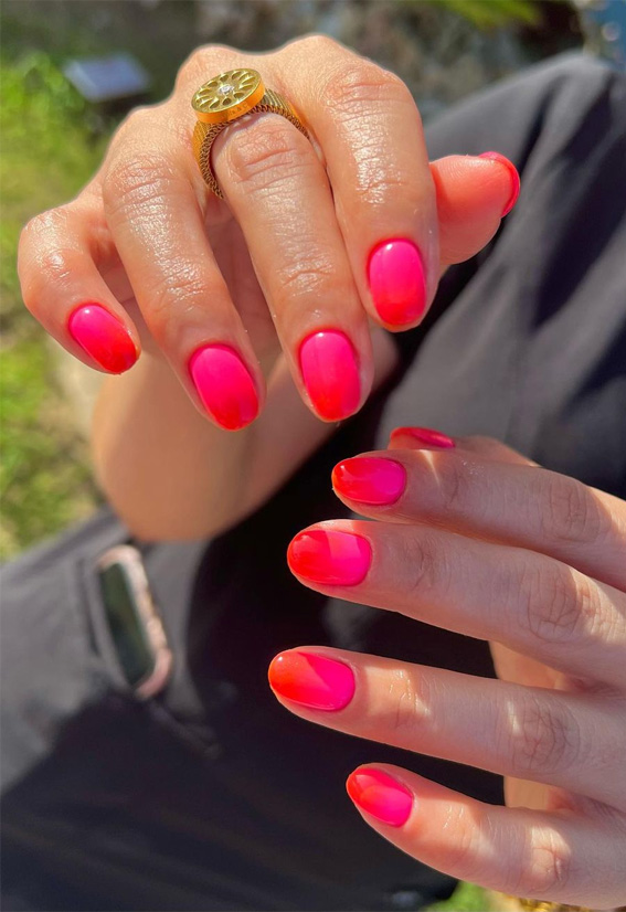 25 Hot Pink Vibrant Nails for Modern Women : Ombre Hot Pink & Red Nails