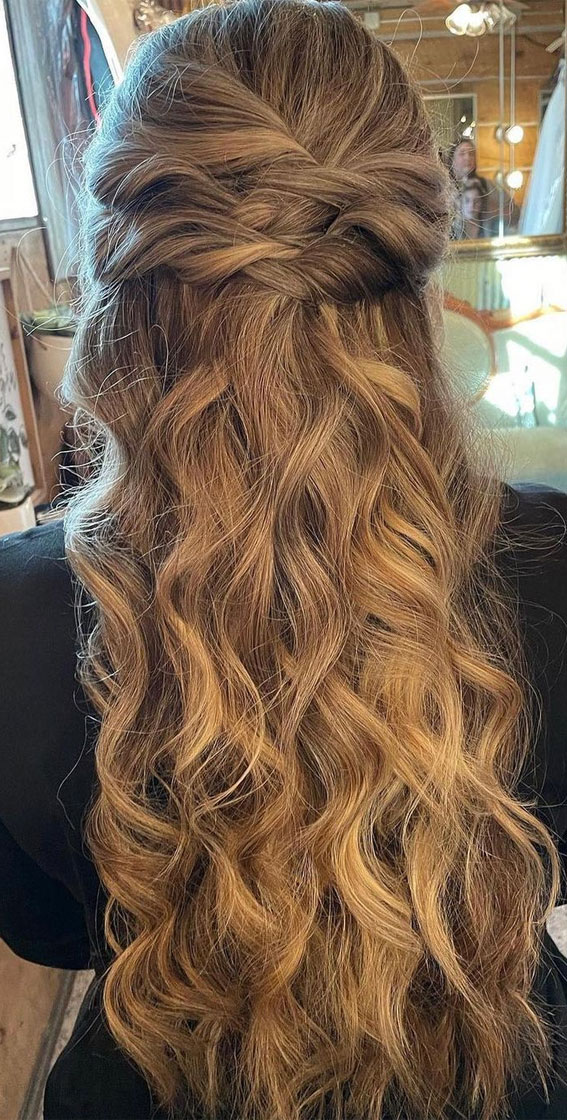 30 Chic and Versatile Hairstyles for the Fashion-Forward Bride : Soft Waves + Twisted Half Up