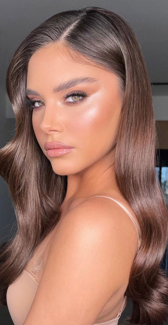 32 Radiant Makeup Looks to Make You Glow on Your Big Day : Dark Chestnut Hair with Glowing Skin