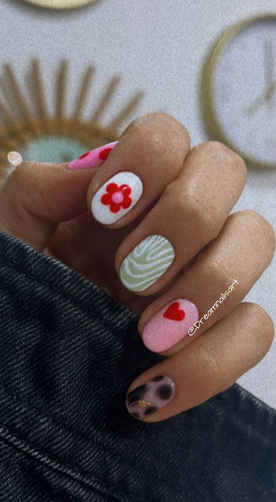 50 Rock Your Style with Trendy Nail Designs : Pick n Mix Short Nails