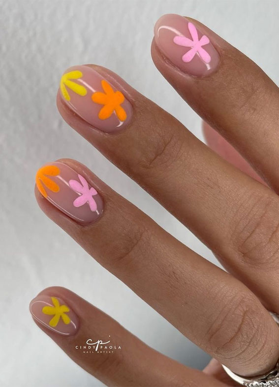 50 Rock Your Style with Trendy Nail Designs : Summer Floral Inspired Nails