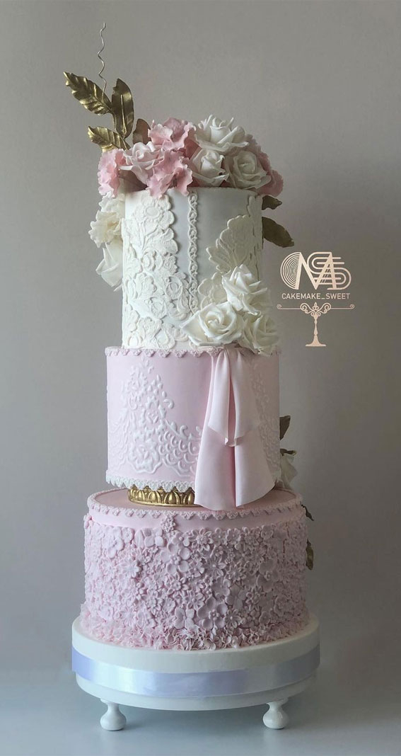 50 Romantic Wedding Cakes Love’s Sweet Symphony : Blush Pink & White Wedding Cake