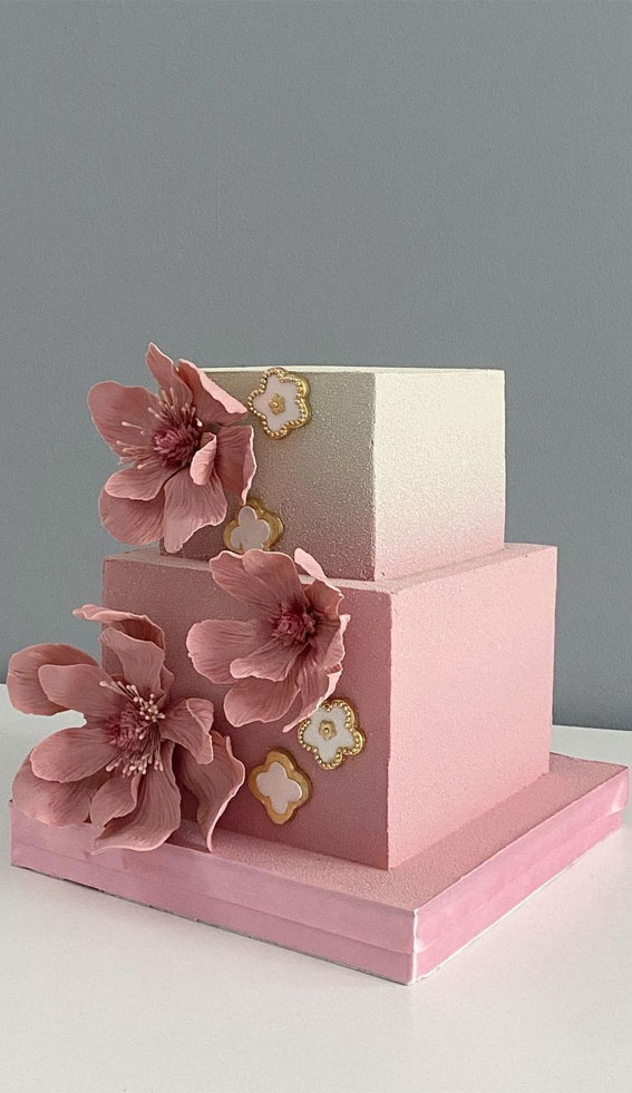 50 Romantic Wedding Cakes Love’s Sweet Symphony : Ombre Pink Square Cake