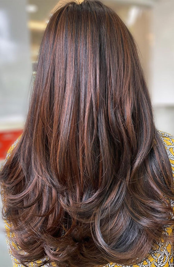 54 Trendy Hair Colour Ideas to Rock This Autumn : Chestnut Brown Layers