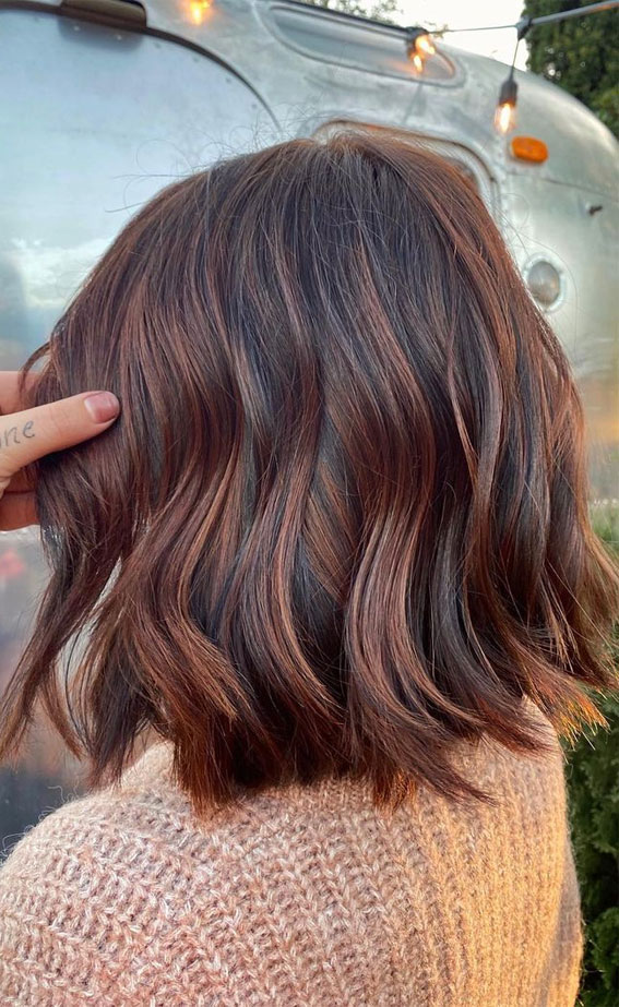 54 Trendy Hair Colour Ideas to Rock This Autumn : Textured Cinnamon Lob
