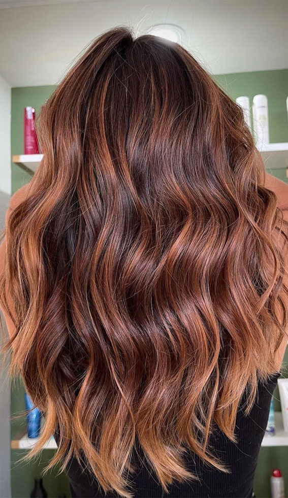 54 Trendy Hair Colour Ideas to Rock This Autumn : Cinnamon Copper Gloss