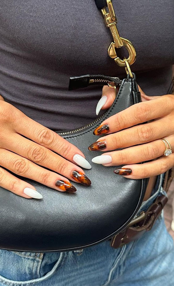 Embrace Autumn with Stunning Nail Art Ideas : Tortoiseshell and White Pointy Nails
