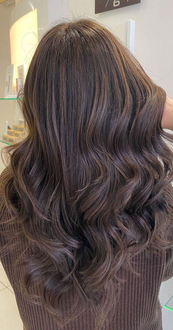 42 Stunning Autumn Hair Colour Ideas to Embrace the Season : Chocolate Ash Tones