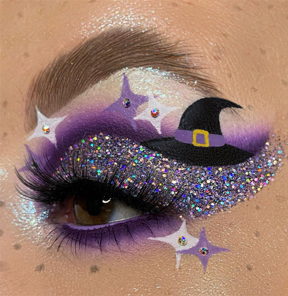 Creative Halloween Makeup Looks : Witch’s Hat The drawn on “sparkles”