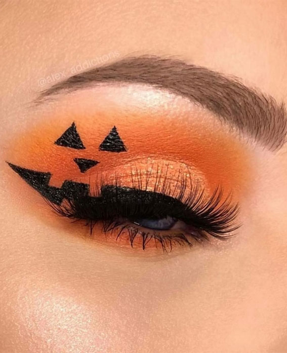 Creative Halloween Makeup Looks : Simple But Creative Jack-O-Lantern Eye Makeup
