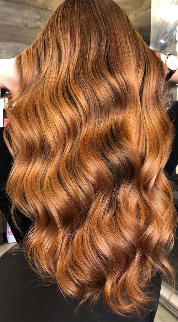 Warm and Inviting Fall Hair Colour Inspirations : Gingerbread Balayage